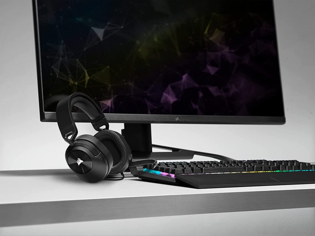 Corsair HS55 Surround, cuffie in offerta